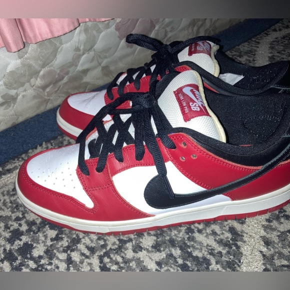 Nike Dunk low SB Chicago (SOLD) - Picture 3 of 11